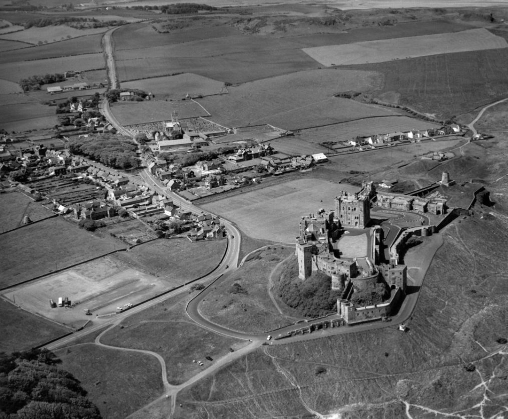 picture of Bamburgh.