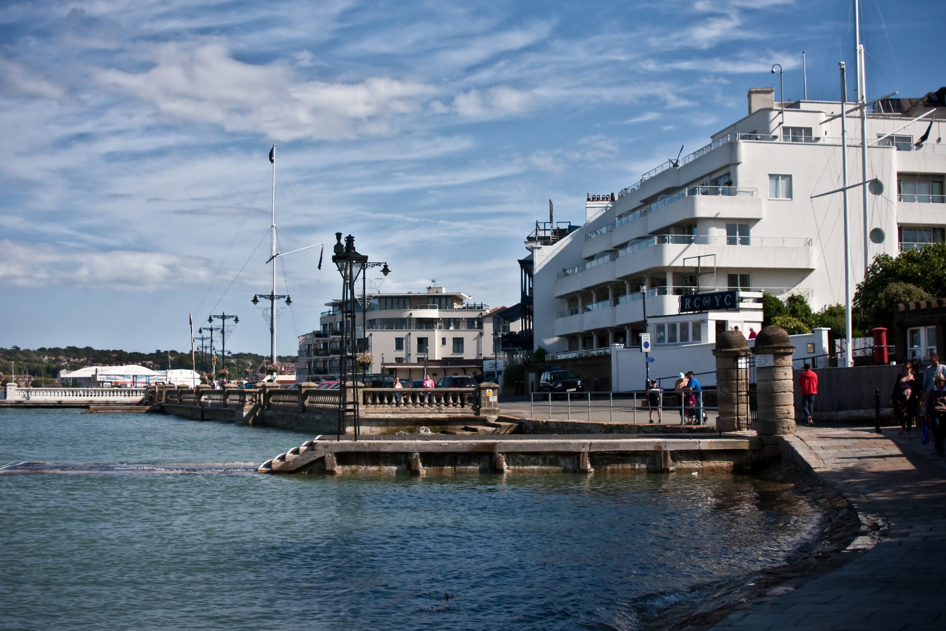 picture of Cowes.