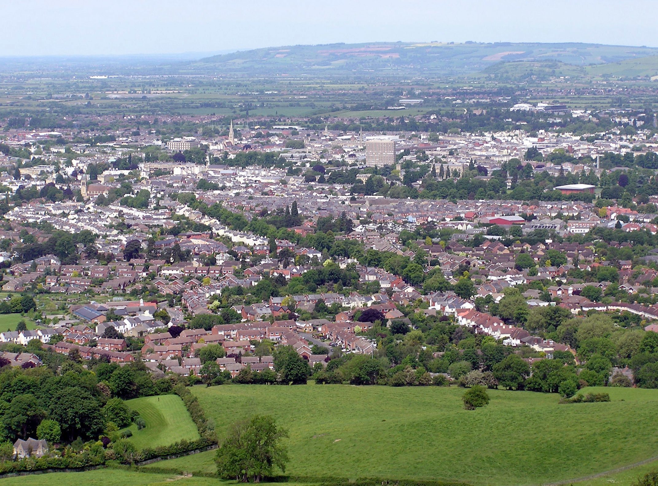 picture of Cheltenham.