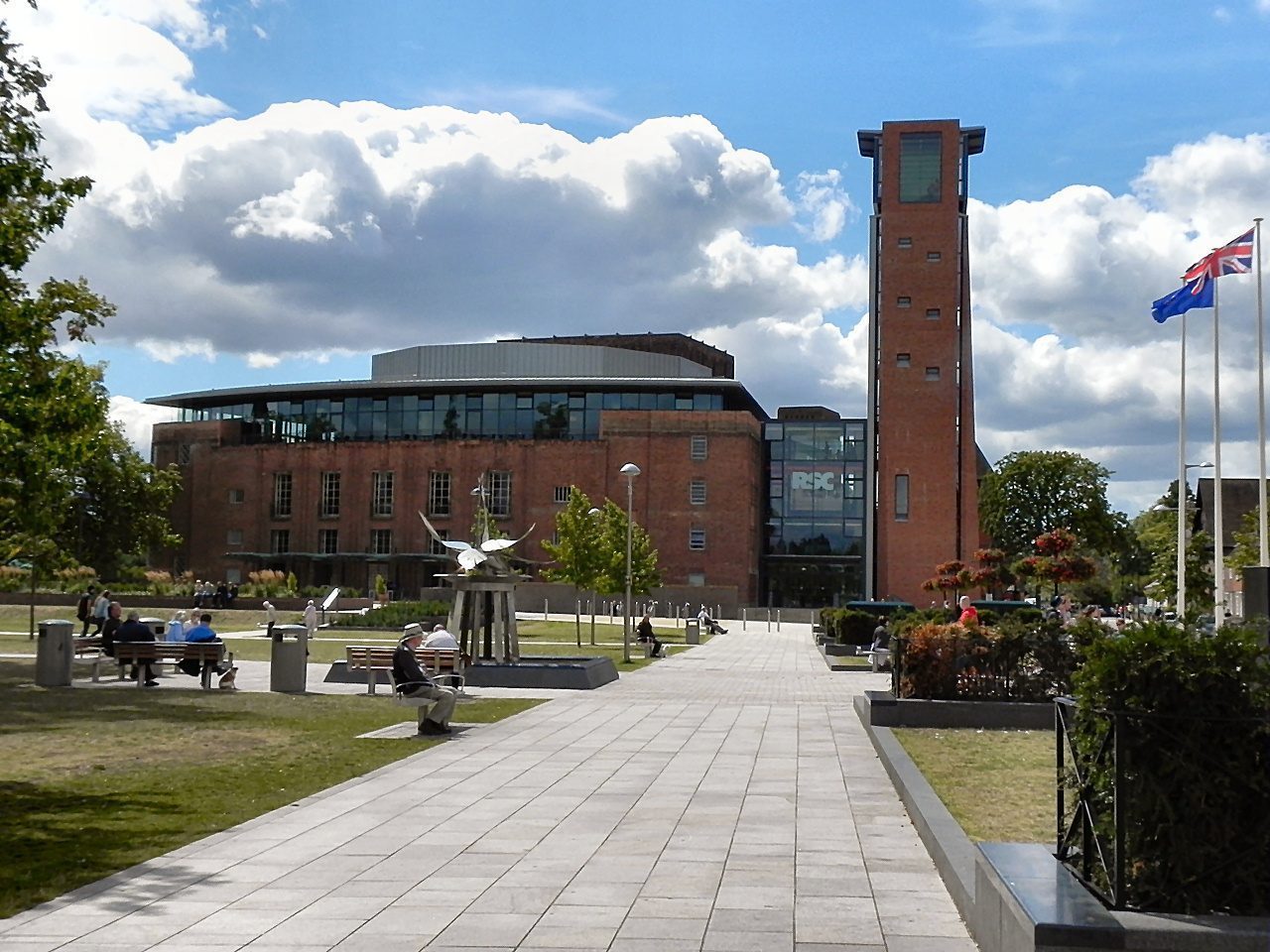 picture of Stratford-upon-Avon.