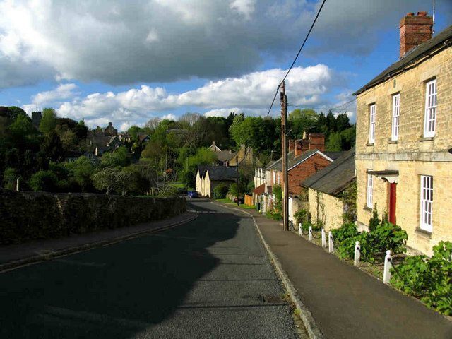 picture of Steeple Aston.